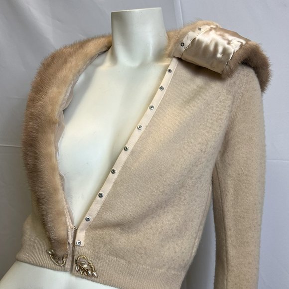 Bernard Altman Cashmere Sweater with Mink Fur Trim - Picture 7 of 10